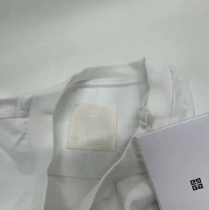 Givenchy Givenchy FW22 Letter Logo Short-Sleeve T-Shirt. Size US S / EU 44-46 / 1 - 4 Thumbnail