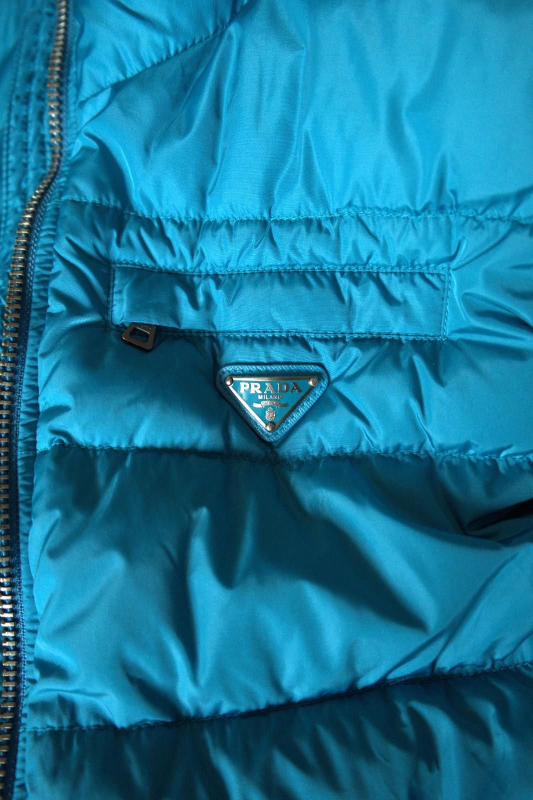 Prada Prada Puffer Down Triangel Logo Vest / Gillet Women IT44 Size M / US 6-8 / IT 42-44 - 4 Thumbnail