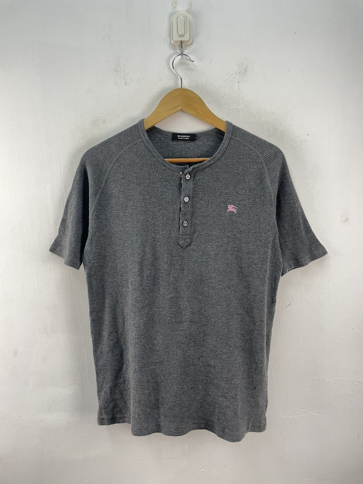 Burberry Vintage Burberry Tshirt Half Button Grey Size M Size US M / EU 48-50 / 2 - 1 Thumbnail