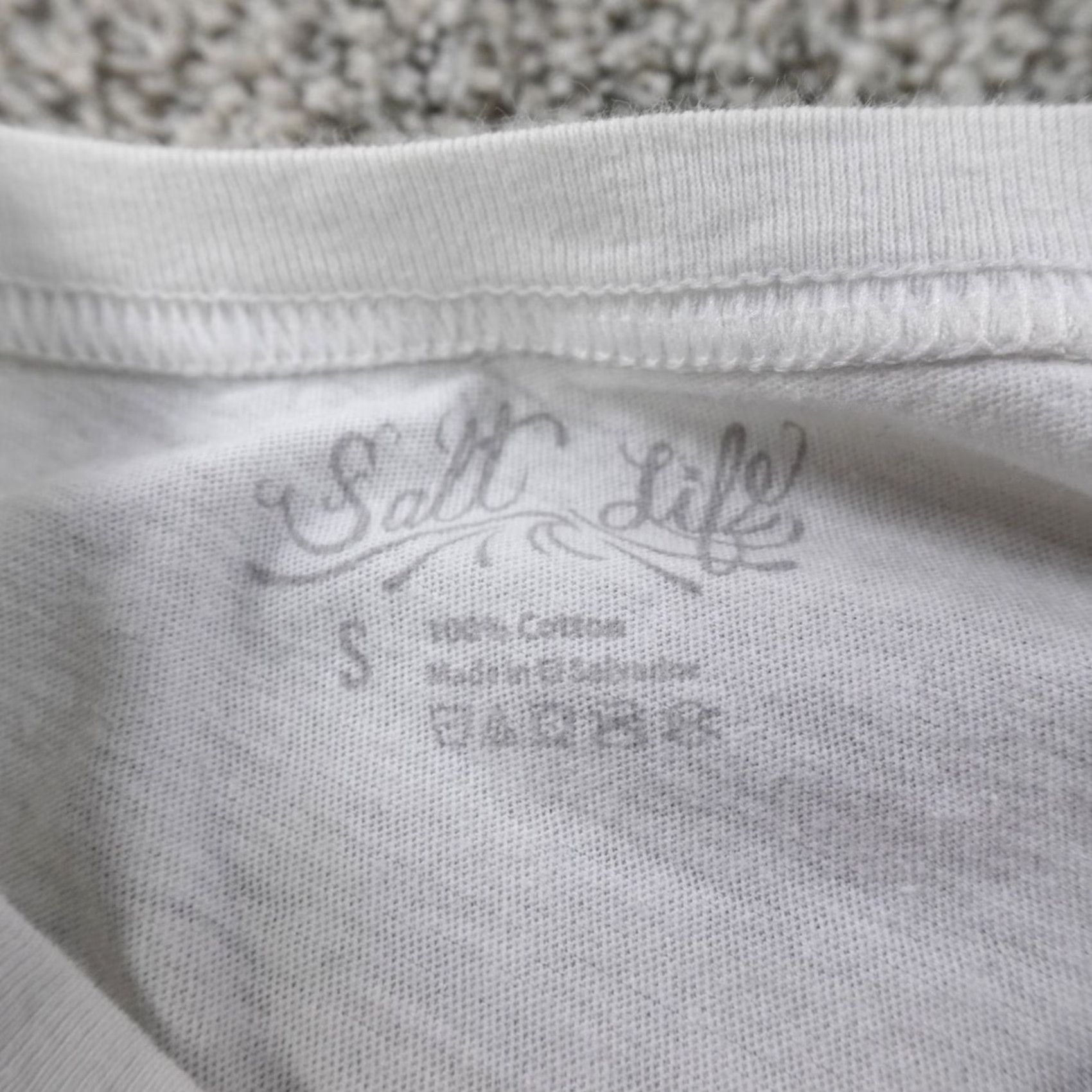 Vintage Salt Life Shirt Women Small White Flying Fish Sailfish Marlin Swordfish Outdoor Marine Animals T-Shirt Womens Size S / US 4 / IT 40 - 7 Thumbnail