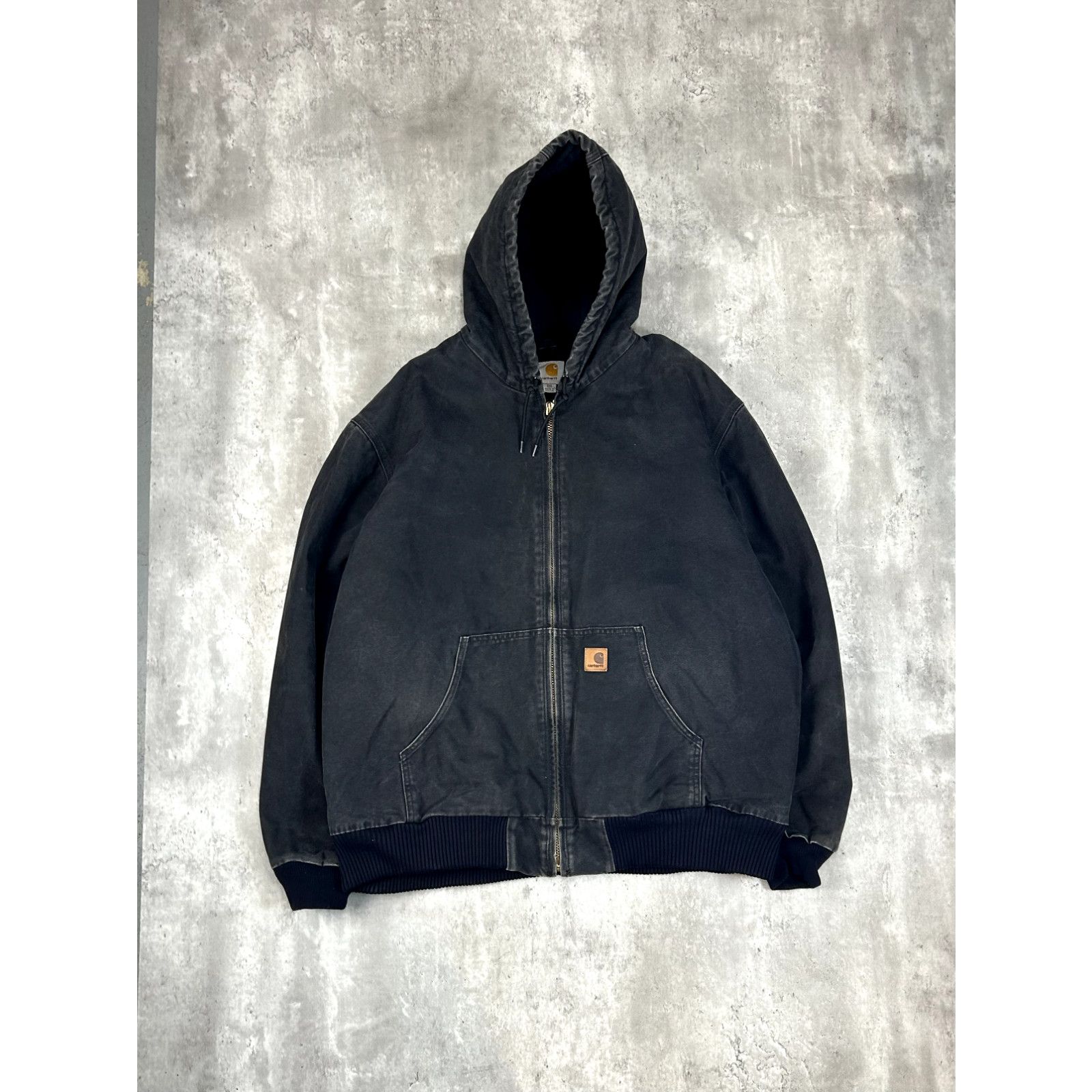 Carhartt Vintage Carhartt Quilted Workwear Hooded Jacket Carhartt Vintage Carhartt Quilted Workwear Hooded Jacket