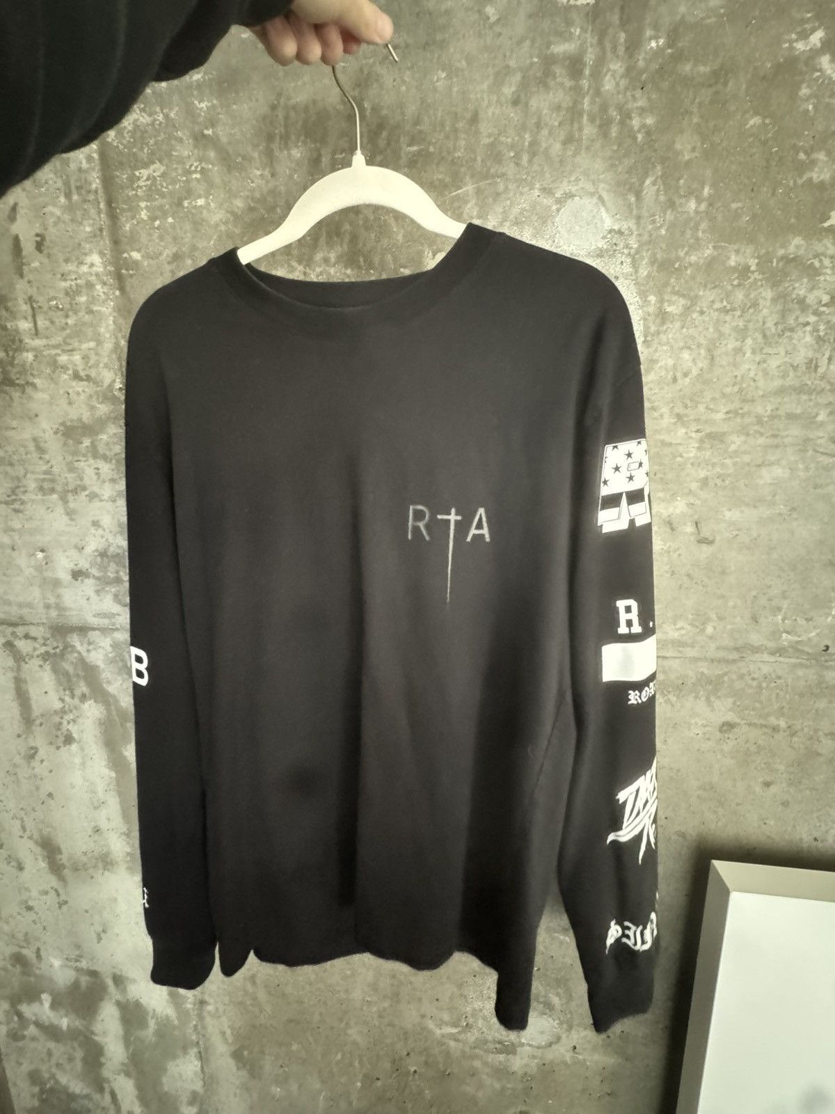 Rta vintage long sleeve sweatshirt Size US S / EU 44-46 / 1 - 1 Thumbnail