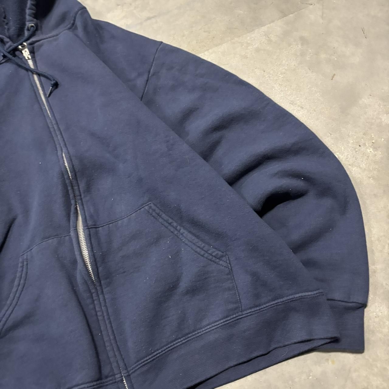 Japanese Brand × Vintage Crazy Vintage Y2K/2000s Navy Blue Blank Russell Style Essential Zip Up Hoodie! Size US L / EU 52-54 / 3 - 4 Thumbnail