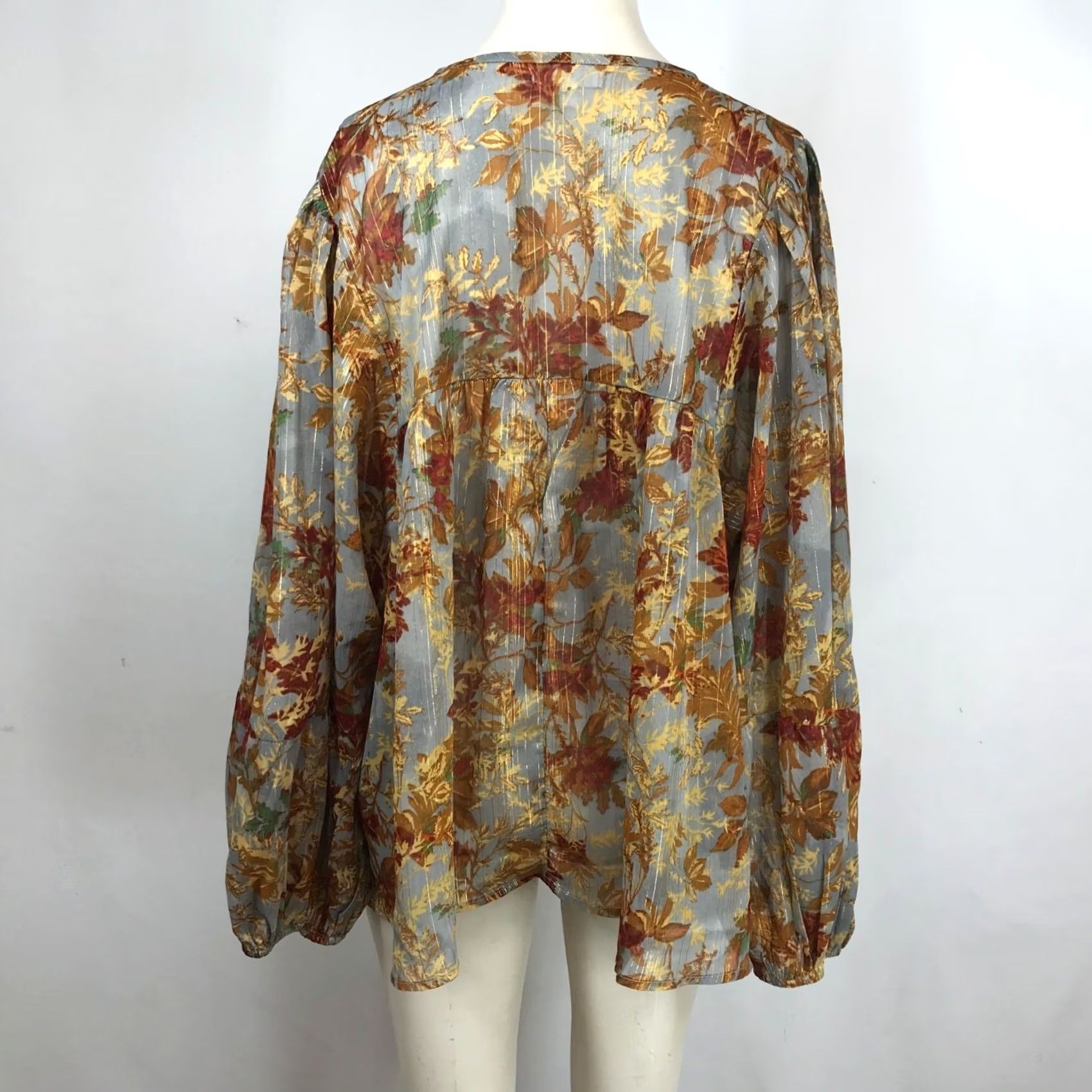 Vintage MAURICES Womens 1X GREY FLORAL LONG SLEEVE ROUND NECK POLYESTER BLEND TOP Size XL / US 12-14 / IT 48-50 - 5 Thumbnail