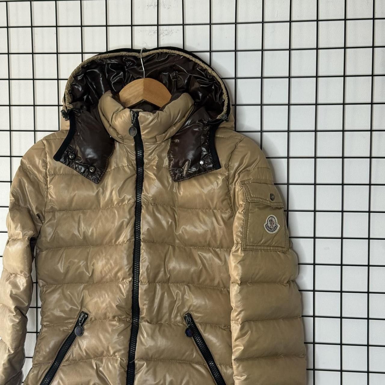 Moncler Moncler Hooded Jacket Womans Warmed Vintage Size M / US 6-8 / IT 42-44 - 3 Thumbnail