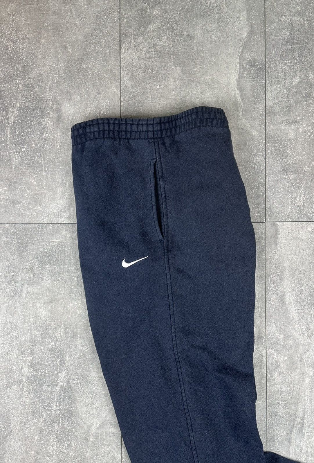 Nike Nike Vintage Small Swoosh Sweatpants Size US 30 / EU 46 - 5 Thumbnail