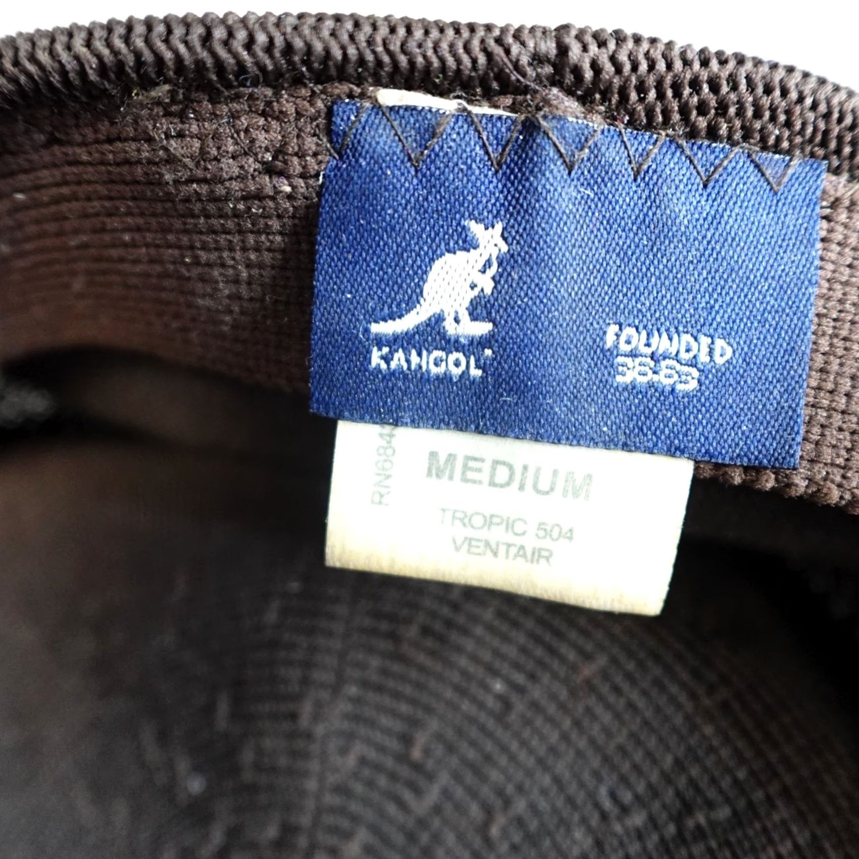 Kangol VINTAGE Kangol Hat Lot Medium Brown Blue Newsboy Tropic 504 Ventair KnIT Newsboy Cap Men M Blue Kangol Hat Lot Size ONE SIZE - 2 Thumbnail