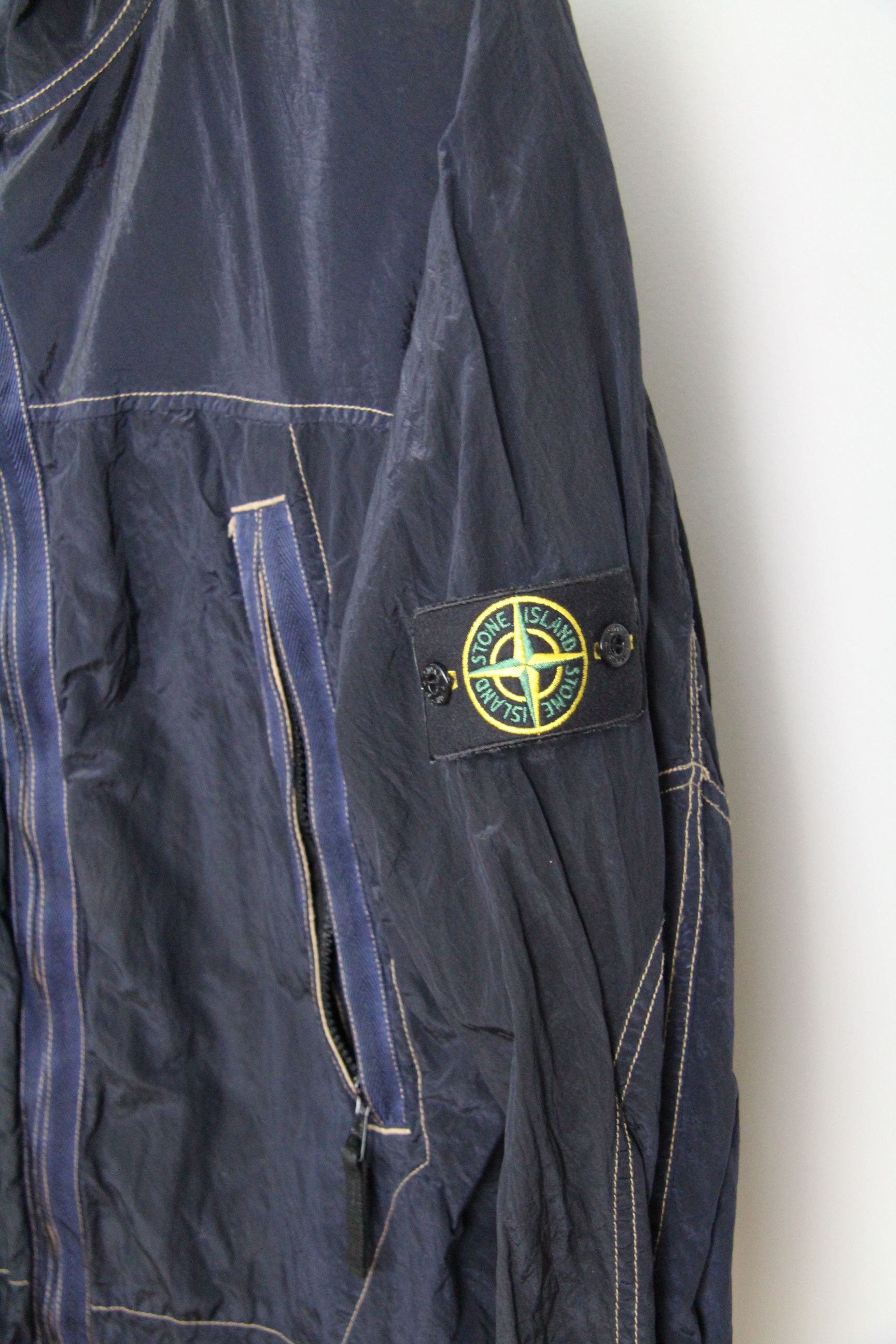 Stone Island S/S 2005 Navy Blue Nylon Shimmer Hooded Jacket Size US L / EU 52-54 / 3 - 3 Thumbnail