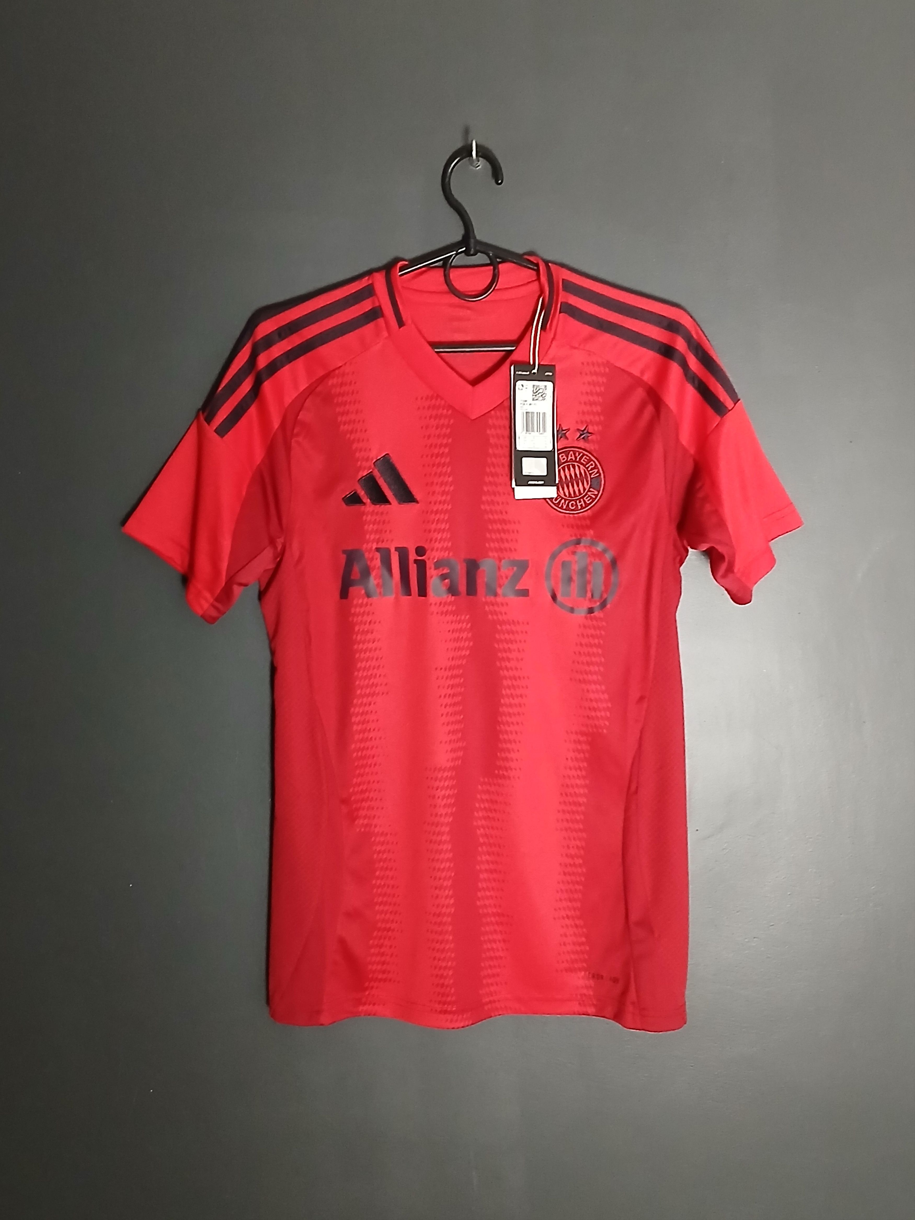Adidas New Bayern Munich Football Jersey T-Shirt Size US XS / EU 42 / 0 - 1 Thumbnail