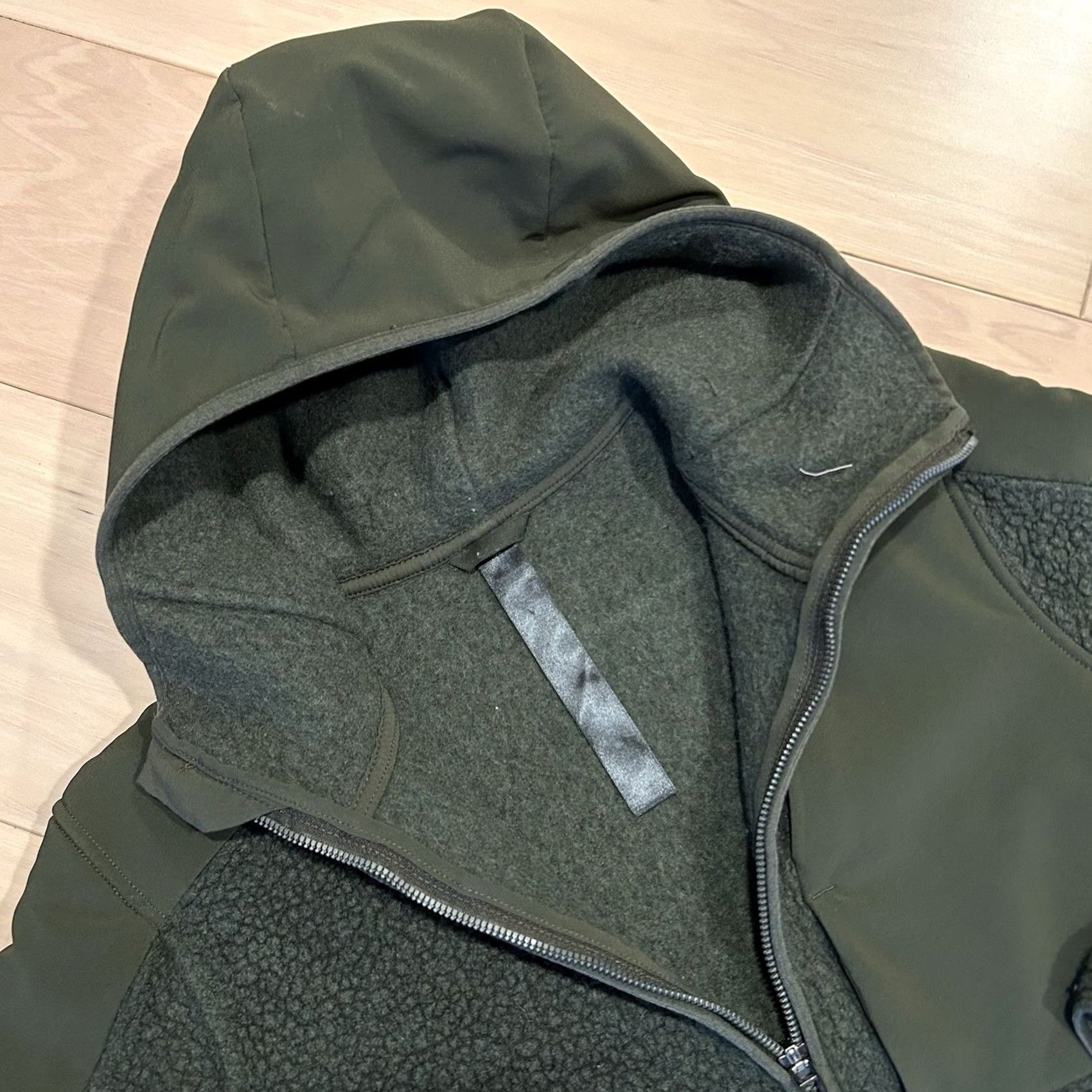Lululemon VINTAGE Lululemon Tundra Trek Full Zip Hooded Jacket Green Men’s XS Size US XS / EU 42 / 0 - 4 Thumbnail