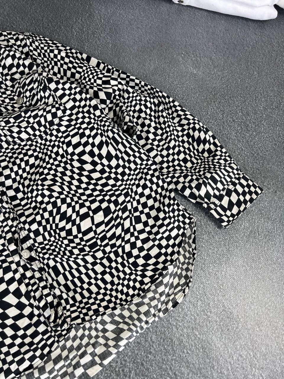 Versace Vintage Versace Y2K Checked Button Up Shirt Size M / US 6-8 / IT 42-44 - 3 Thumbnail