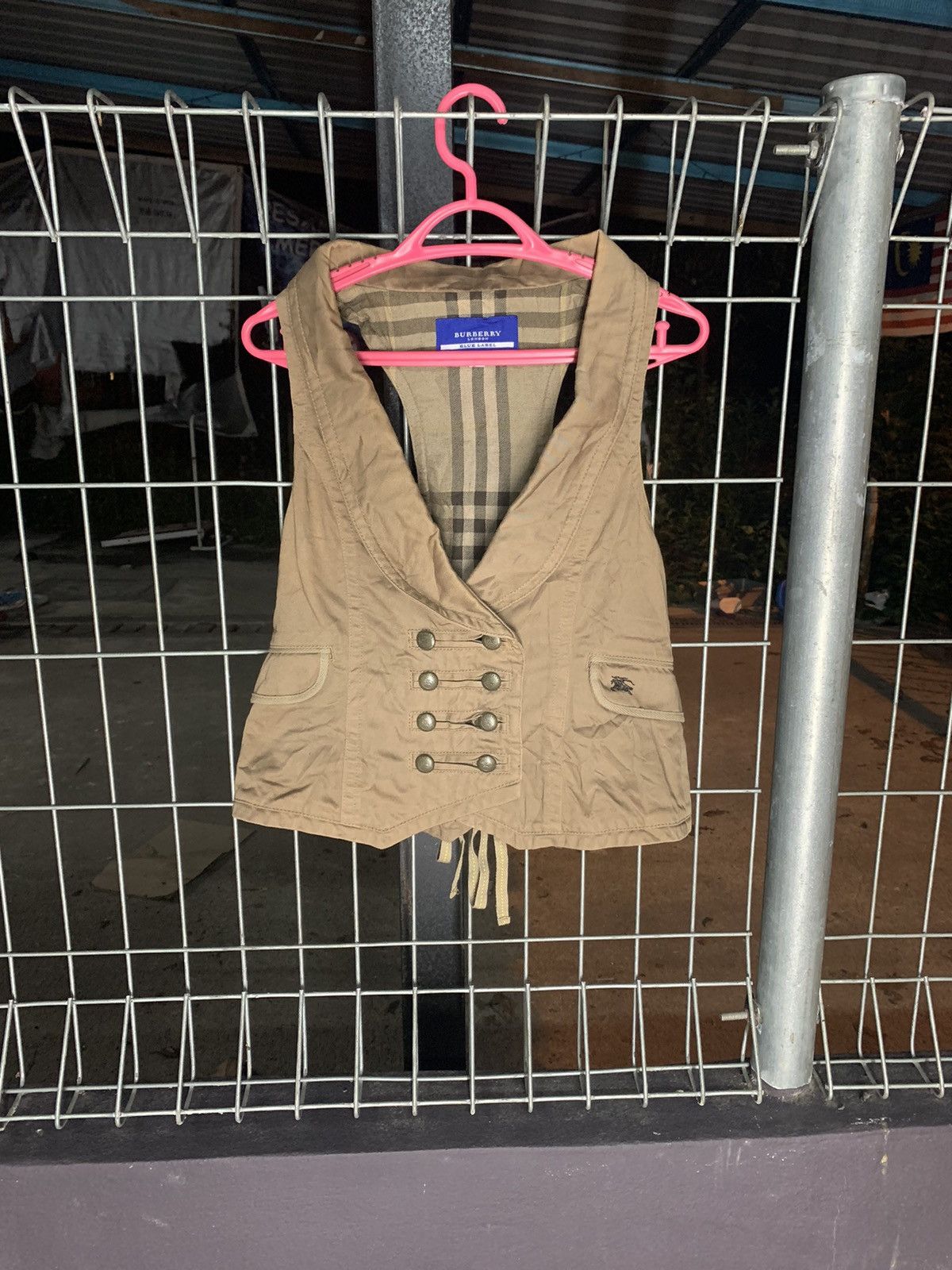 Burberry Burberry Vest Button Up Size XS / US 0-2 / IT 36-38 - 1 Thumbnail
