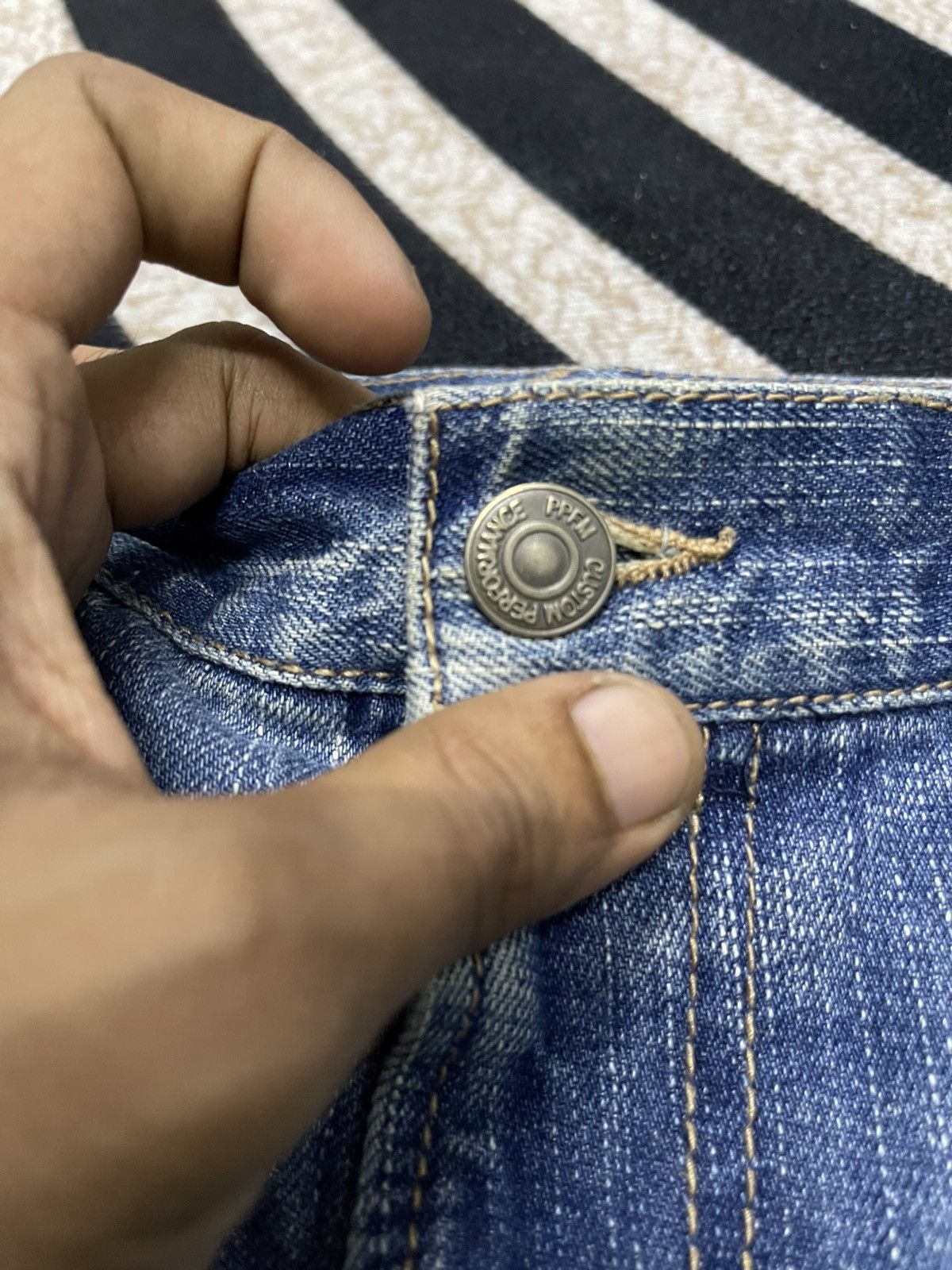 PPFM 2000s PPFM FLARE DISTRESSED DENIM RARE DESIGN Size US 30 / EU 46 - 7 Thumbnail