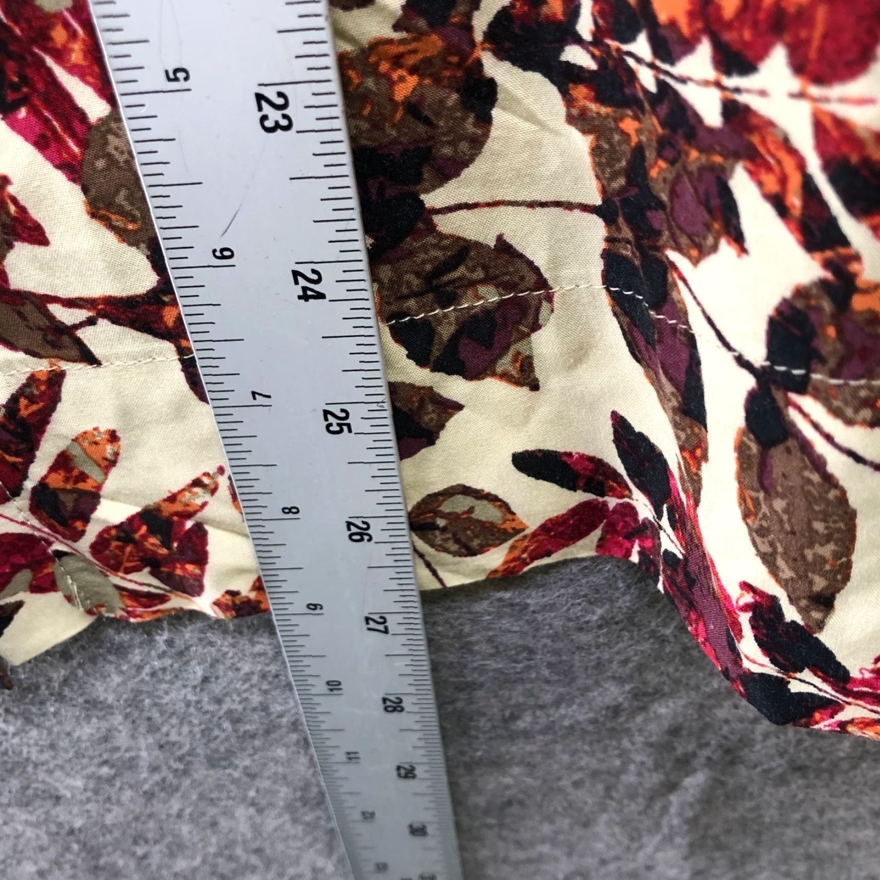 J. Jill J. Jill Fall Leaf Print Top Womens S Boat Neck Rayon Beige Brown Red 3/4 Sleeve Size S / US 4 / IT 40 - 8 Thumbnail