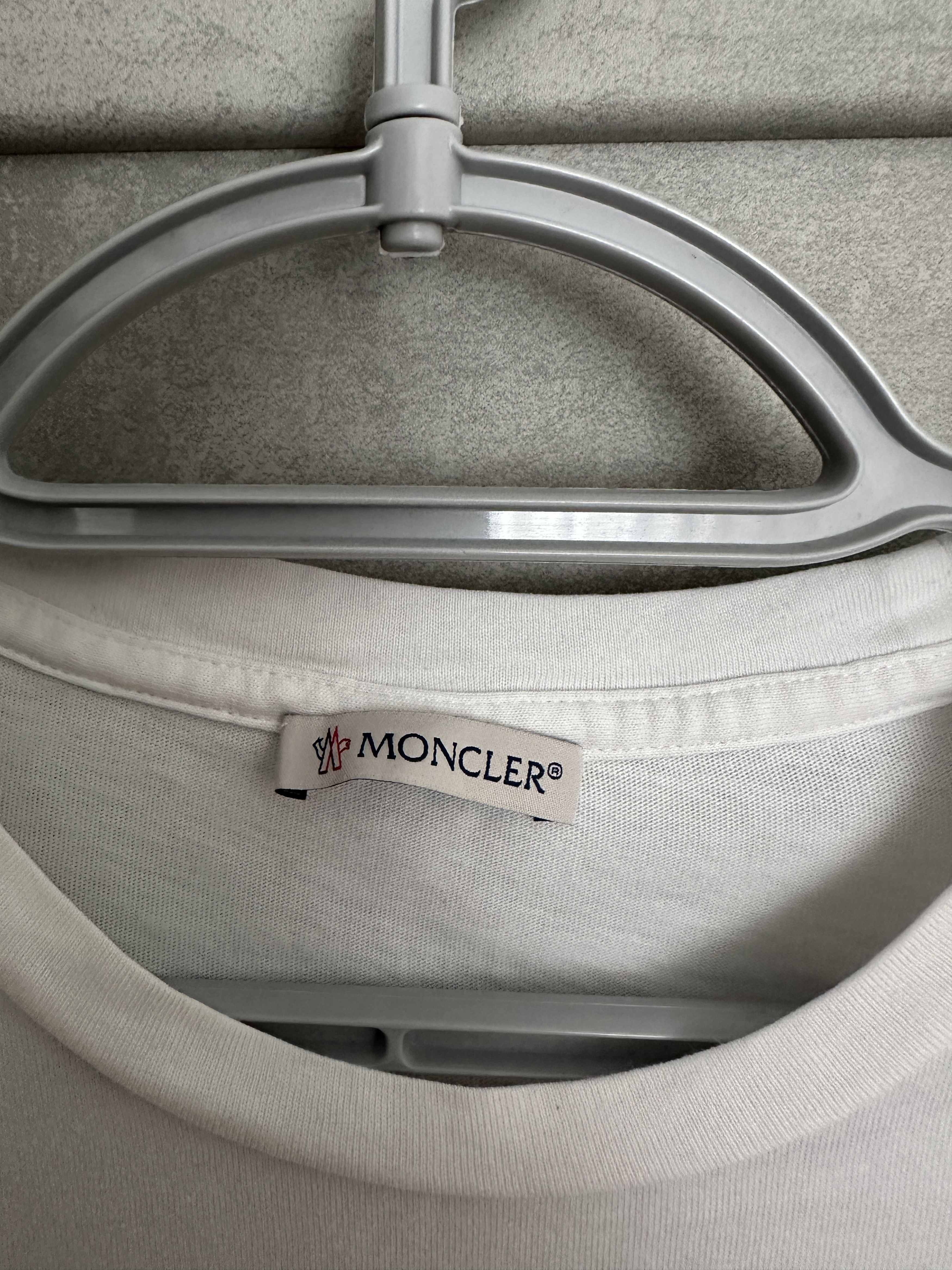 Moncler Moncler T-Shirts Giroccollo Size US M / EU 48-50 / 2 - 3 Thumbnail