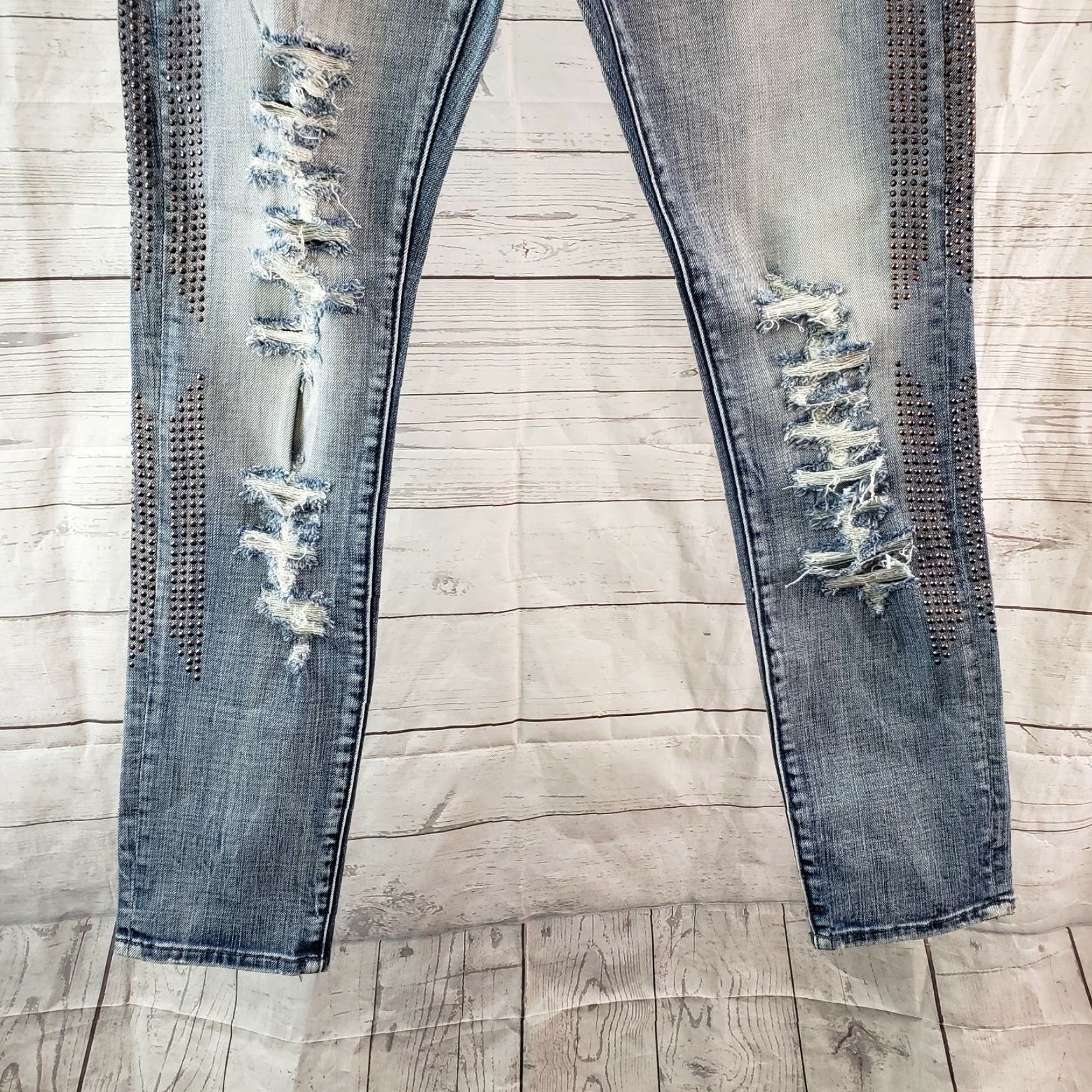 Vintage BLANKNYC Womens Skinny Jeans Sz 27 Blue Distressed Low Rise Denim Cotton Blend Inseam 29 Body Womens Jeans Skinniressure? Size 27" / US 4 / IT 40 - 3 Thumbnail