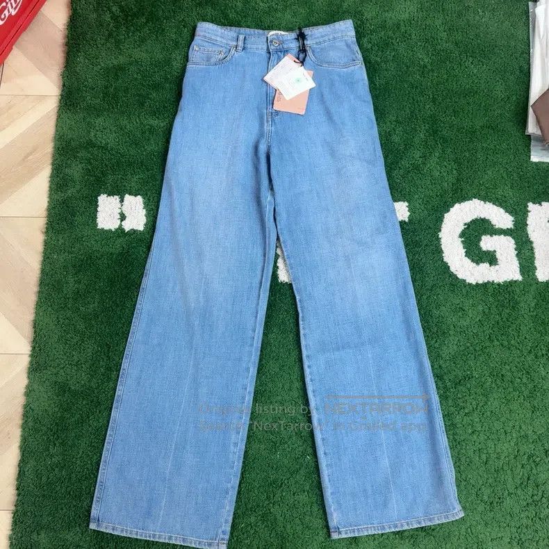Miu Miu Miu Miu 25 Jeans Size 25" / US 0 / IT 36 - 1 Thumbnail