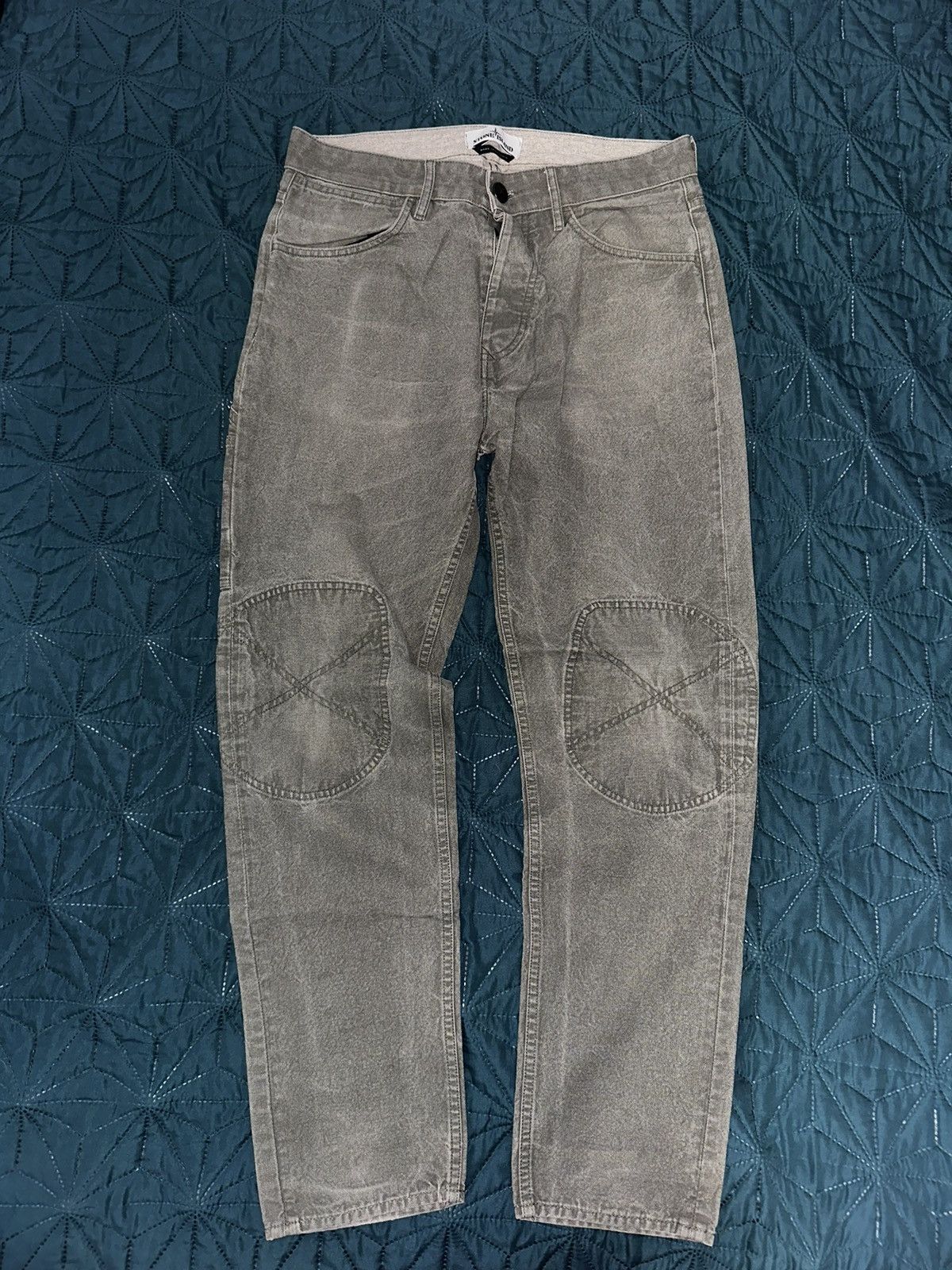 image of Stone Island Pants in Green, Men's (Size 30)