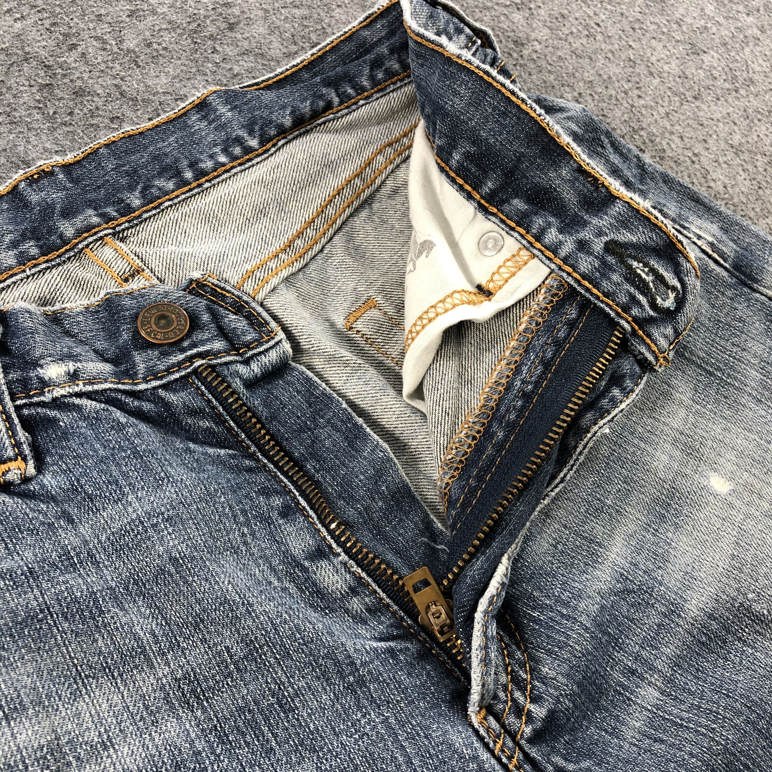 Levi's × Vintage Vintage Blue Wash Levis 505 Jeans-JM1977 Size US 32 / EU 48 - 8 Thumbnail