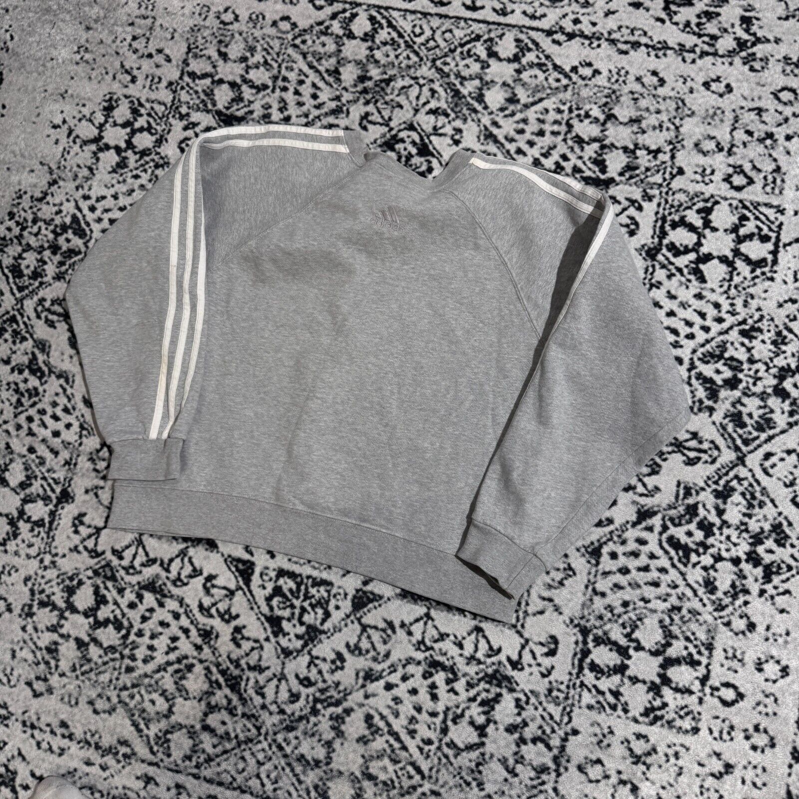 Adidas × Vintage Vintage Adidas Women's Gray Cotton Crewneck Size L Size US L / EU 52-54 / 3 - 8 Thumbnail