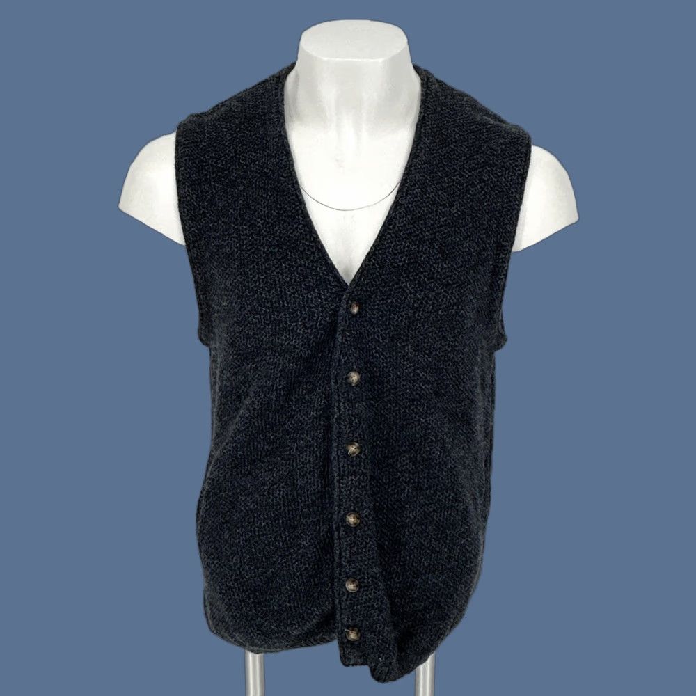 Vintage VINTAGE St. John's Bay Sweater Vest Mens Medium Gray Knit Cardigan 80s 90s Solid Button Front V-Neck Cotton Acrylic Casual Fall Mens Size US M / EU 48-50 / 2 - 1 Thumbnail