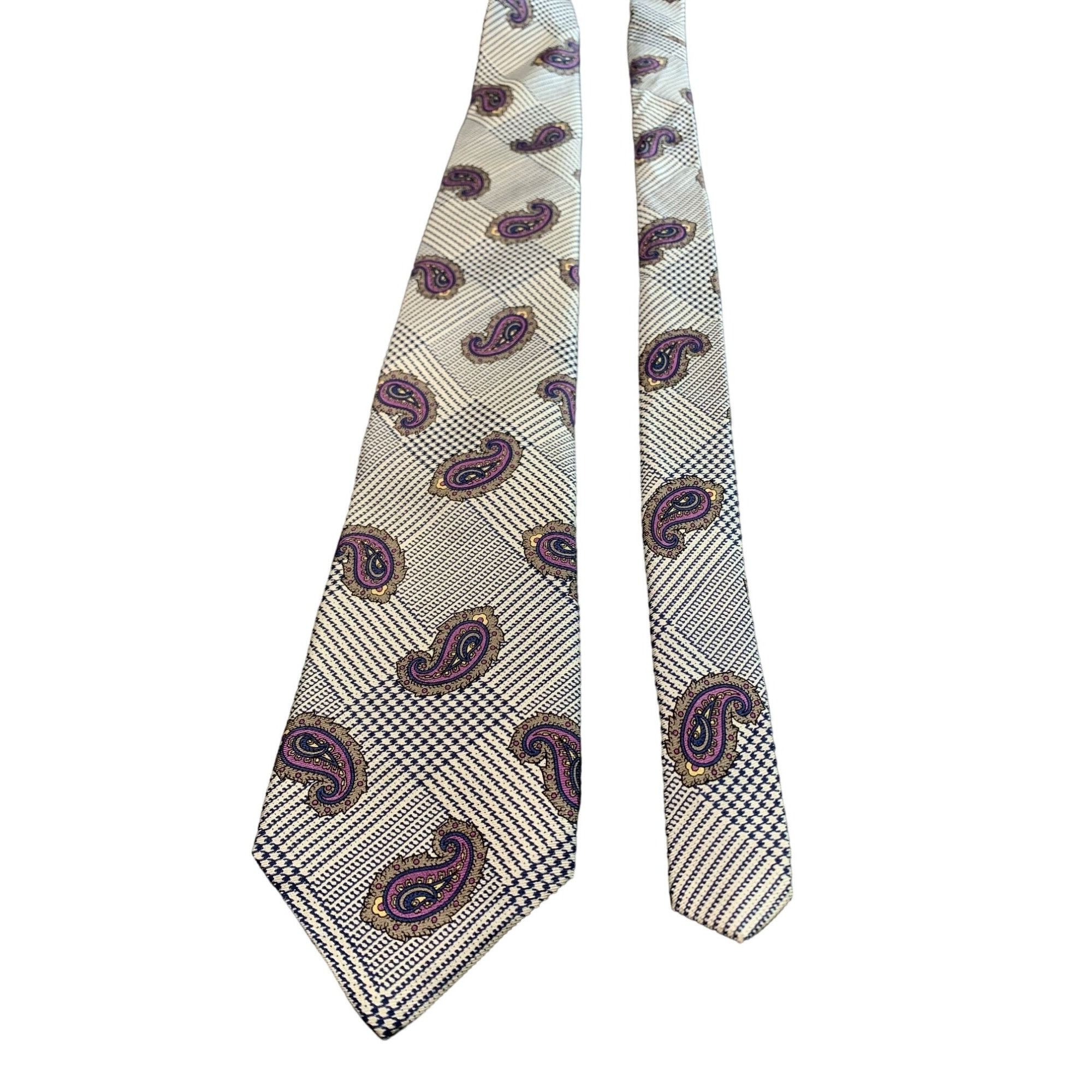 Other Mens Wimbledon Racquet Club Paisley Silk Necktie Tie Size ONE SIZE - 1 Thumbnail
