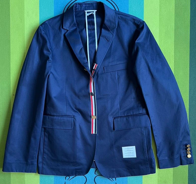 Thom Browne Thom Browne Dark blue gold buckle men's single jacket coat Size US L / EU 52-54 / 3 - 1 Thumbnail
