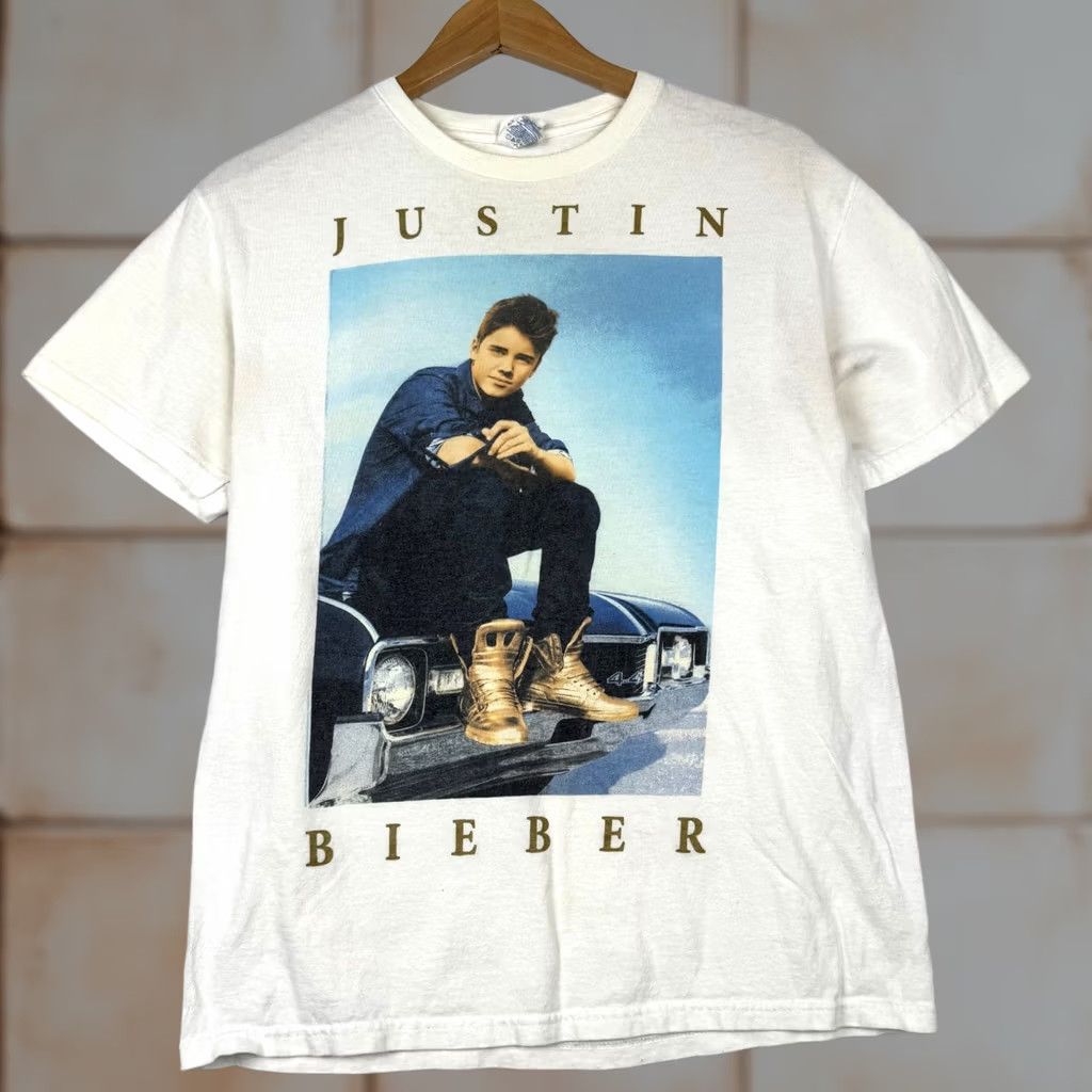 Vintage Justin Bieber Believe Tour 2012/2013 Concert White Graphic T Shirt Band Shirt Mens M White Band Music Short Sleeve Crew Neck Regular Fit Size US M / EU 48-50 / 2 - 1 Thumbnail