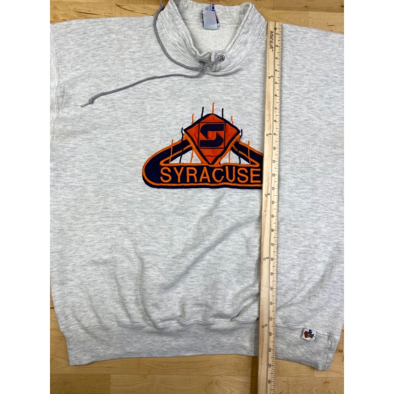 Vintage VINTAGE Syracuse University Sweatshirt XL Gray USA EmbroideredPullover Unisex Adults Sweatshirt Embroidered USA Gray XL Syracuse University Sweatshirt Size US XL / EU 56 / 4 - 5 Thumbnail