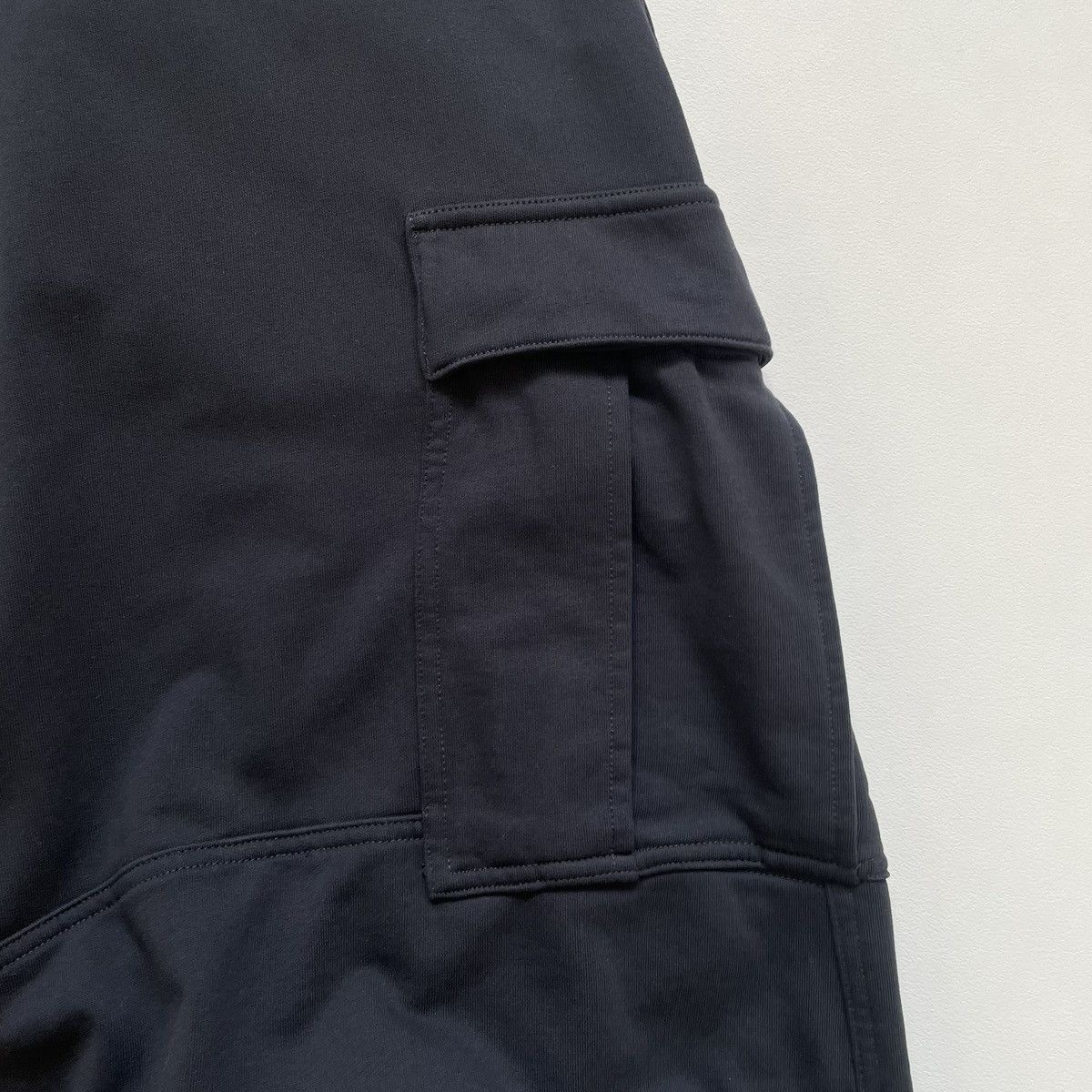 Balenciaga 2022 Wide Leg Black Jersey Cargo Pants Size US 34 / EU 50 - 10 Thumbnail