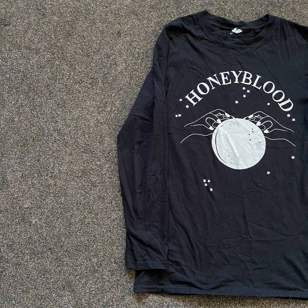 Vintage Vintage 90s Honeyblood Graphic Tee Black Long Sleeve Baggy S Size US S / EU 44-46 / 1 - 2 Thumbnail