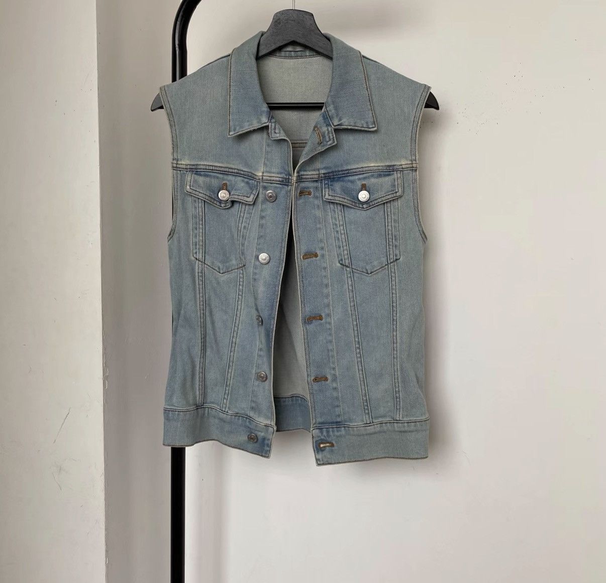 Dior Dior Homme Blue Denim Vest Jacket Size US M / EU 48-50 / 2 - 1 Thumbnail