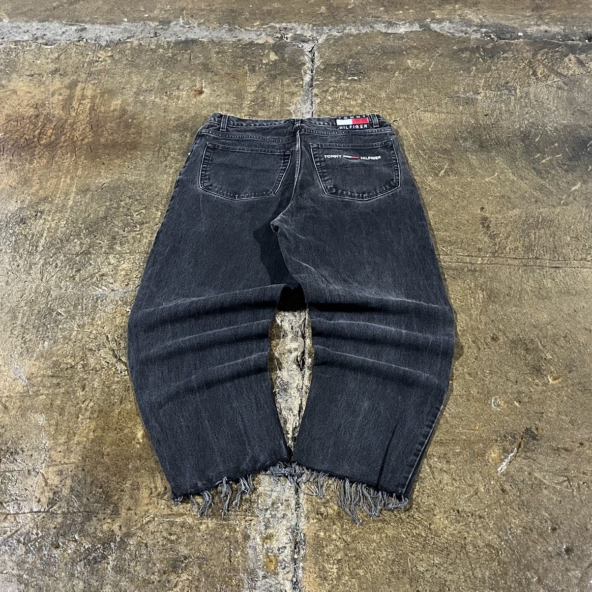JNCO × Tommy Hilfiger × Vintage Tommy Hilfiger Vintage Y2K Baggy Jeans Skater Wide Leg JNCO Size US 36 / EU 52 - 1 Thumbnail