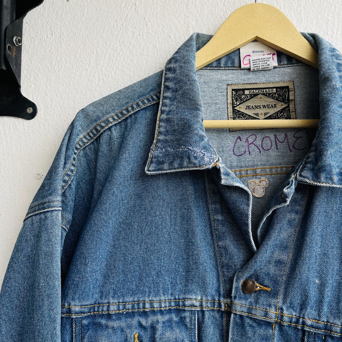 Other Vintage Disneyland Railroad Embroidered Denim Jacket XXL Size US XXL / EU 58 / 5 - 5 Thumbnail