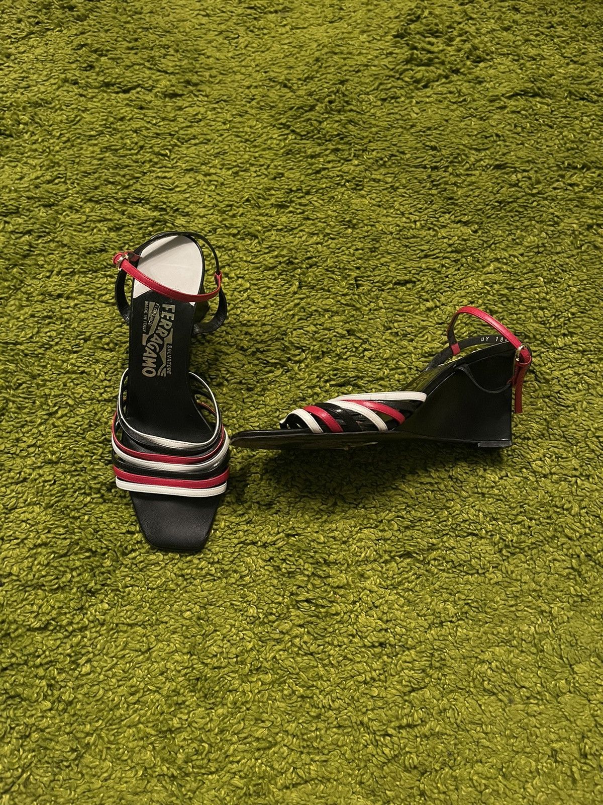 Designer × Salvatore Ferragamo Salvatore Ferragamo luxury real leather heels sandals Size US 8.5 / IT 38.5 - 1 Thumbnail