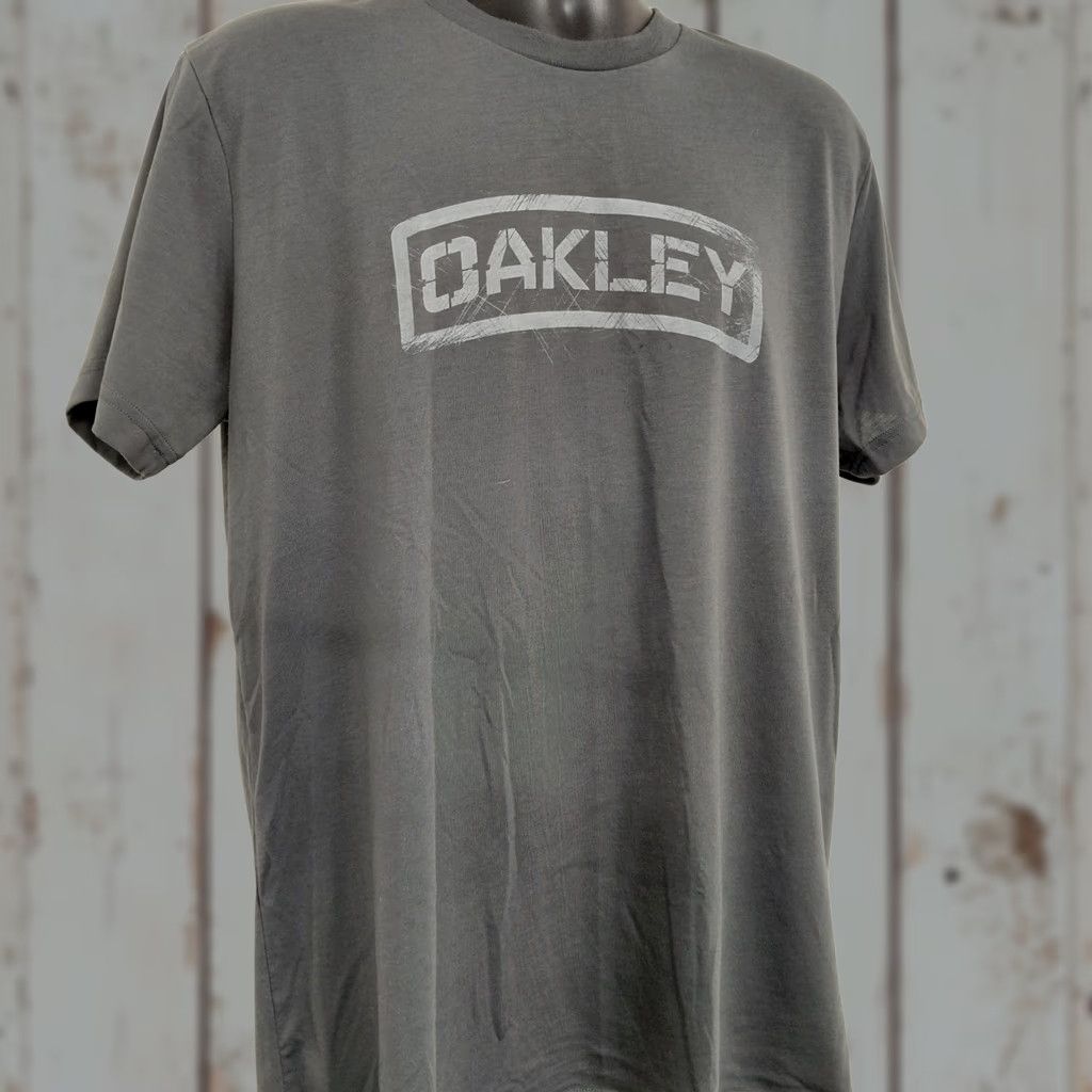 Oakley Oakley Shirt Men's XL Gray Logo Regular Fit Outdoor Streetwear Y2K Skater Size US XL / EU 56 / 4 - 1 Thumbnail
