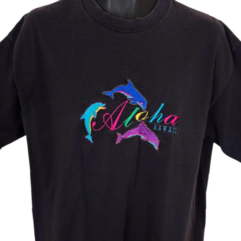 Vintage VINTAGE Sof Tee Hawaii Dolphins T Shirt Mens XL Black Aloha Hawaiian Made In USA 80s 90s Travel Souvenir Size US XL / EU 56 / 4 - 2 Thumbnail