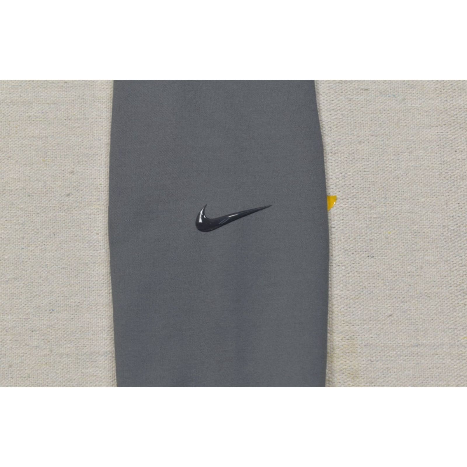Nike Nike Dri-FIT Women's Gray High Waisted Leggings Size S Athletic Pants Skinny Ankle Logo Spring Summer Fall Womens Size 28" / US 6 / IT 42 - 7 Thumbnail