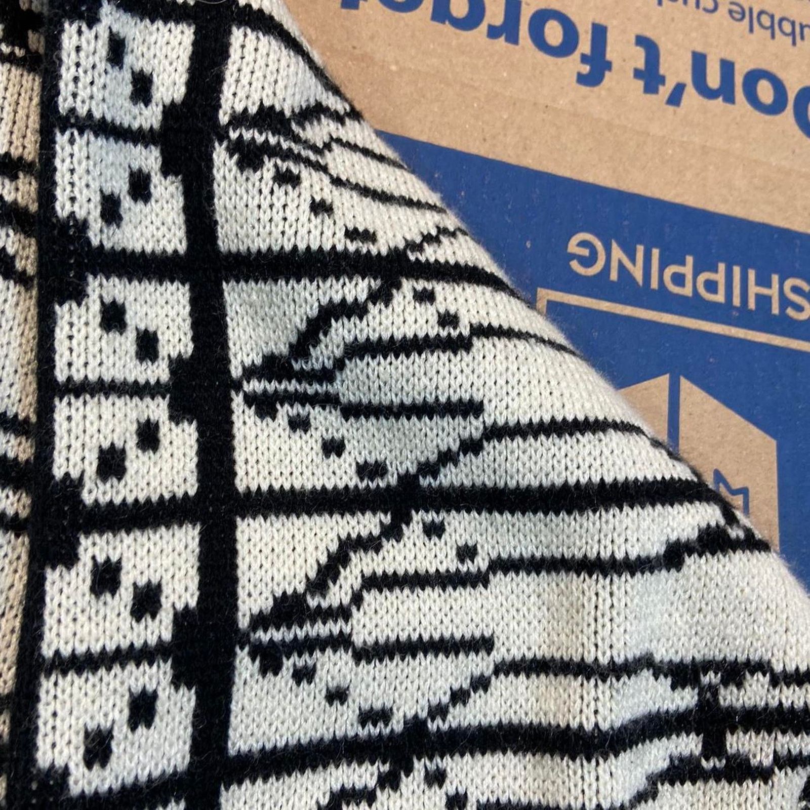Other 90s black and white cardigan Size US M / EU 48-50 / 2 - 2 Thumbnail