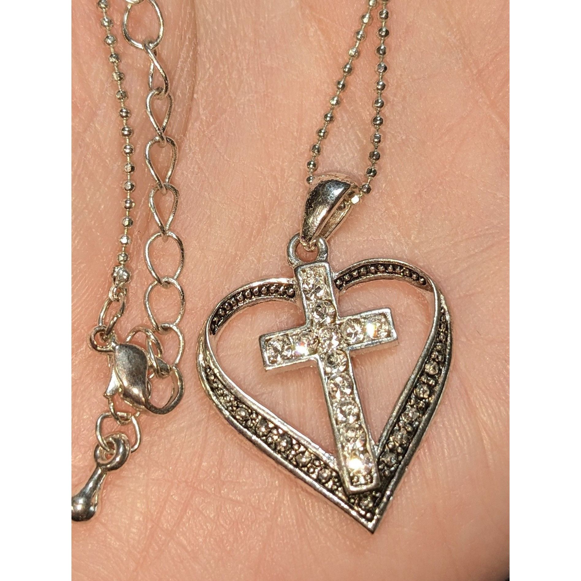Other Religious Heart-Shaped Cross Pendant Necklace With Rhineston Size ONE SIZE - 2 Thumbnail