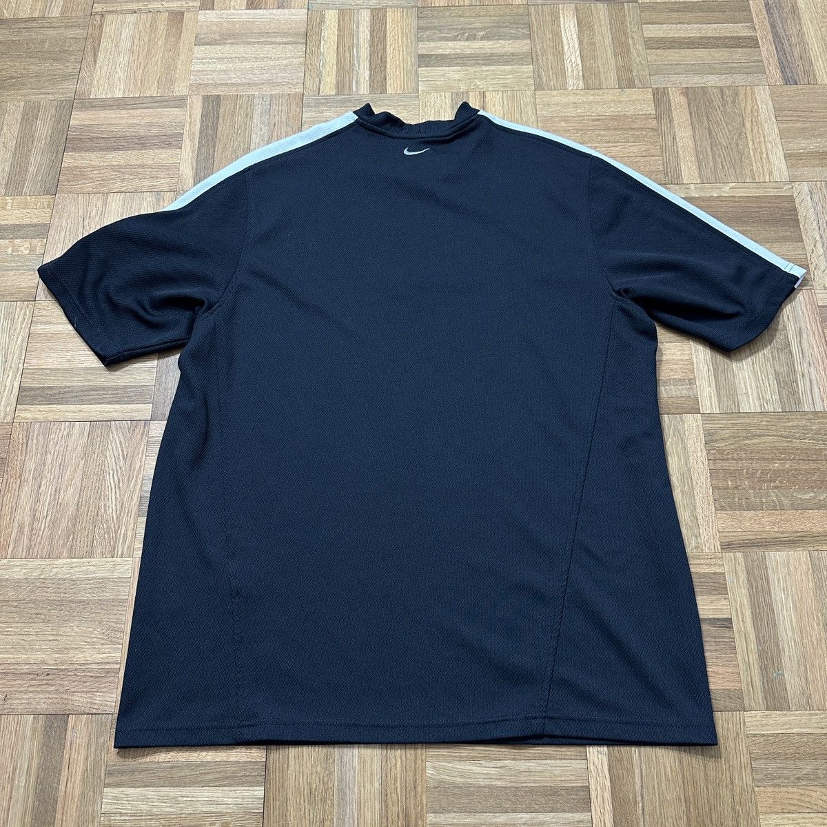 Nike Vintage Nike shirt Size US XL / EU 56 / 4 - 2 Thumbnail