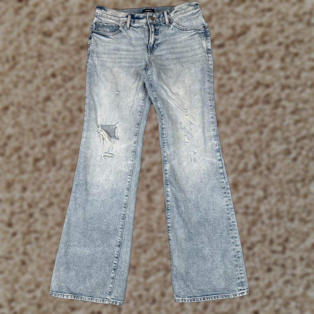Vintage D. Jeans Womens Jeans Bootcut Distressed Light Wash Low Rise 30x31 Blue Cotton 4 Womens Jeans 30 Bootcut Distressed 4-in-1 Size 27" / US 4 / IT 40 - 1 Thumbnail