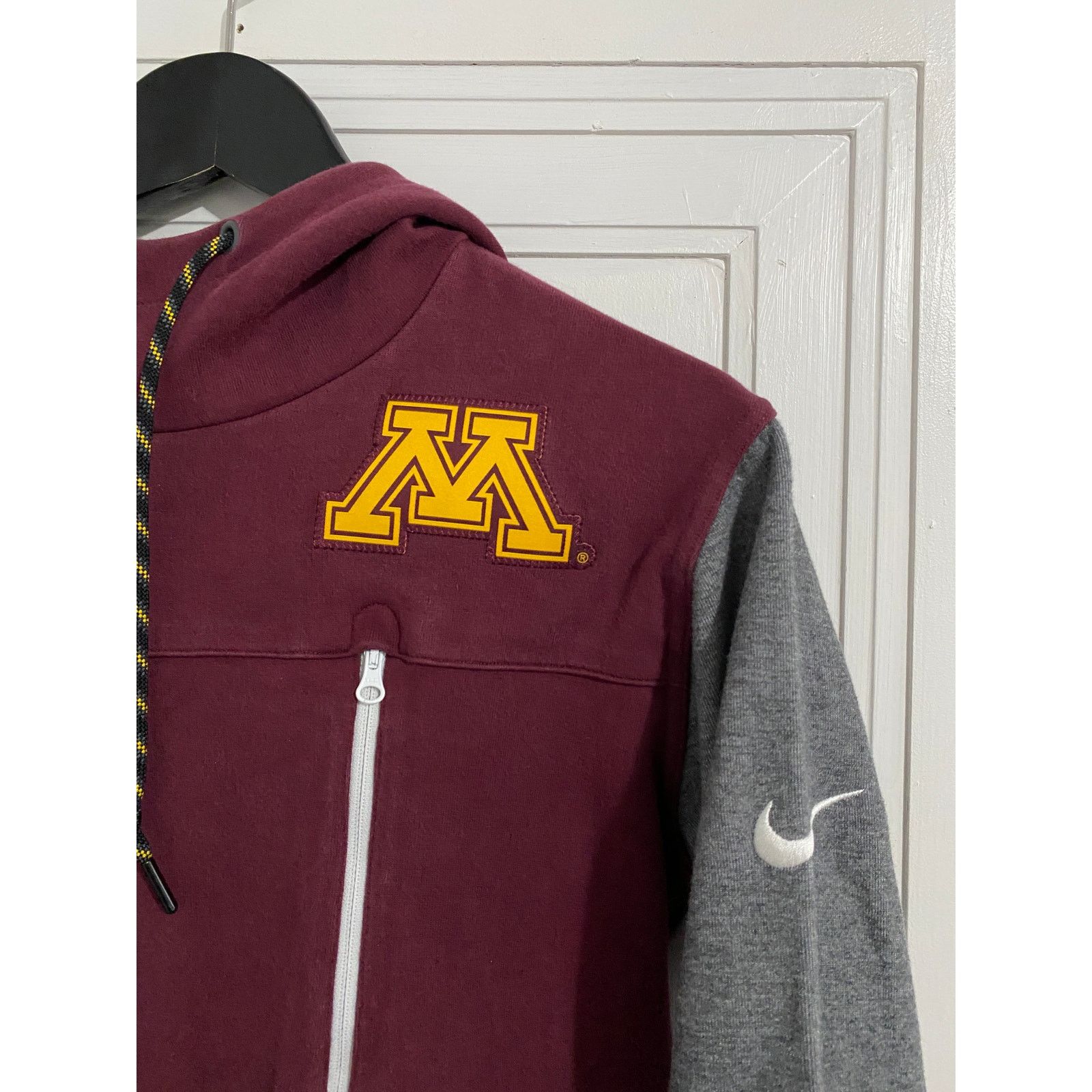 Nike Minnesota Gophers Nike Hoodie Women's Size Small Size S / US 4 / IT 40 - 2 Thumbnail