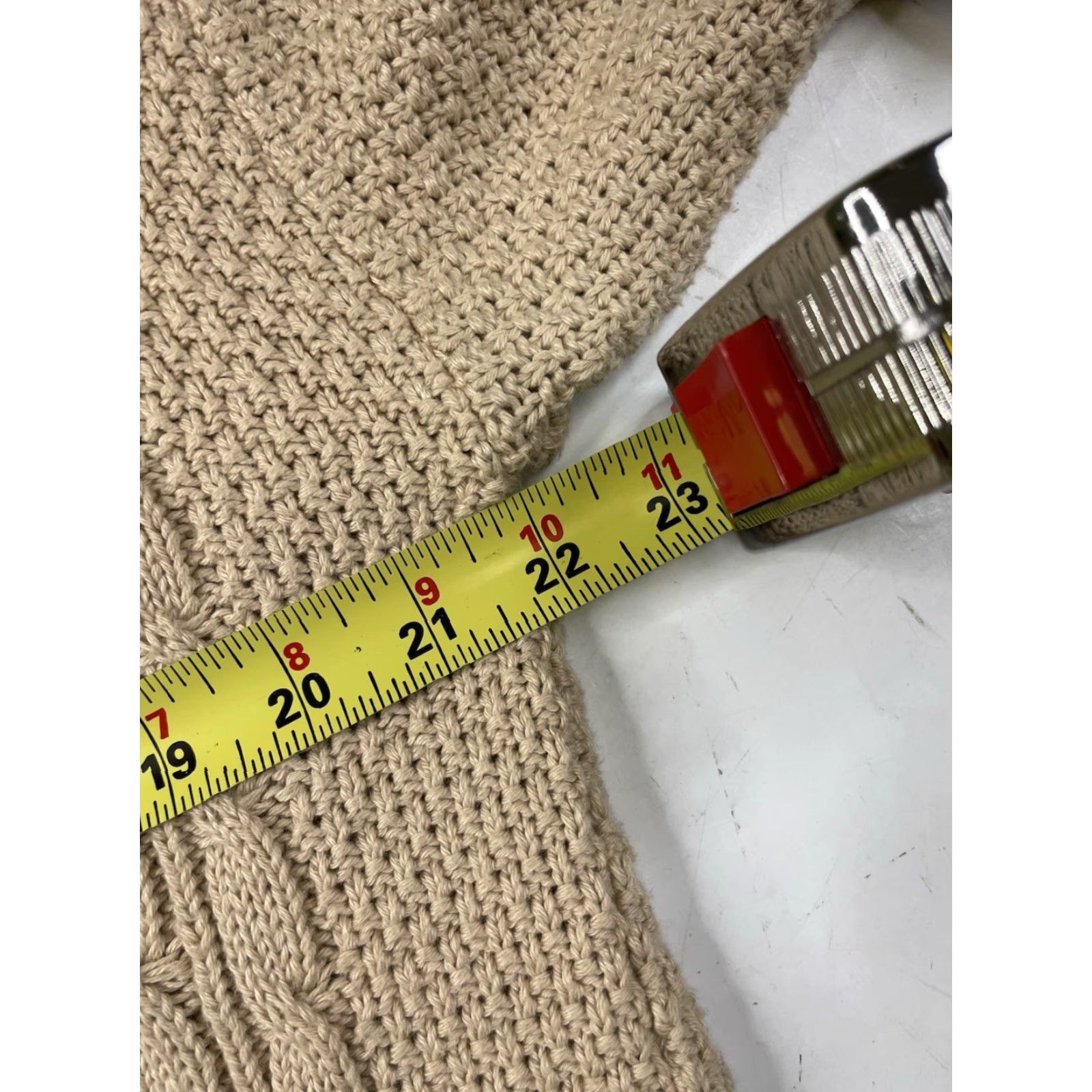 Vintage Riley’s Sweater Men Crew Neck Knit Heavyweight Cable-Knit Beige Cotton M Casual, Winter, Fall, Classic, Logo, Relaxed Fit Size US M / EU 48-50 / 2 - 8 Thumbnail