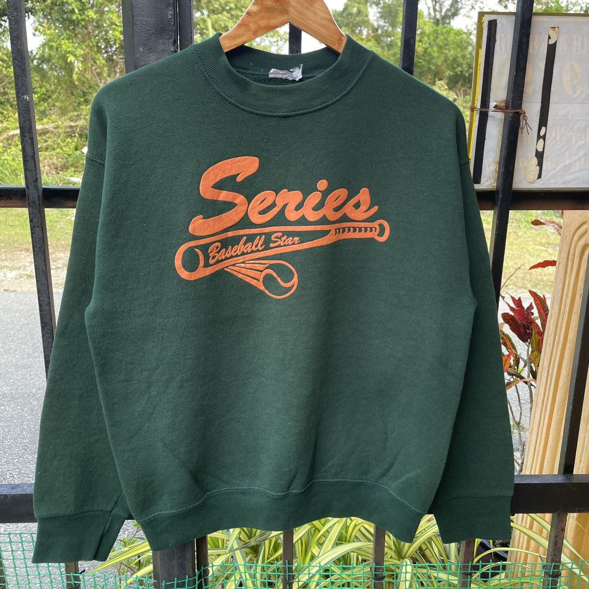 Vintage 🔥Vintage 90s Baseball Series Big Logo Crewneck Sweatshirts Size US S / EU 44-46 / 1 - 5 Thumbnail