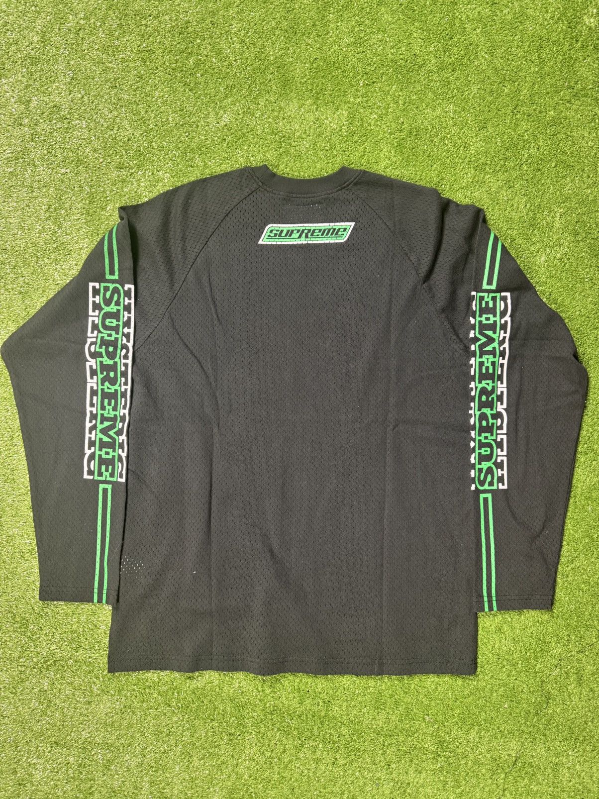 Hysteric Glamour × Supreme Supreme Hysteric Glamour Mesh Top Size US M / EU 48-50 / 2 - 4 Thumbnail