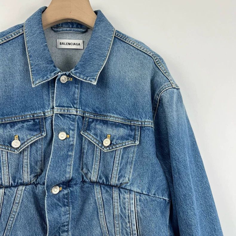 Balenciaga Balenciaga size 36 Blue crinkled denim jacket Size S / US 4 / IT 40 - 5 Thumbnail