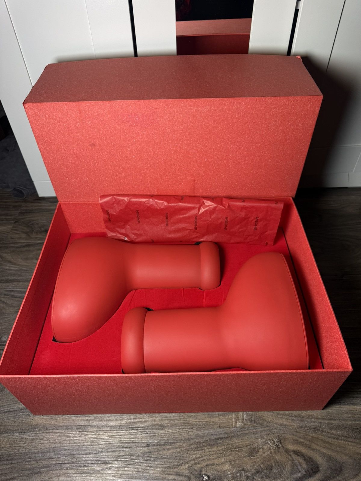 MSCHF MSCHF Big Red Boot Iconic Cartoon Style Size US 7 / EU 40New Size US 7 / IT 37 - 1 Thumbnail
