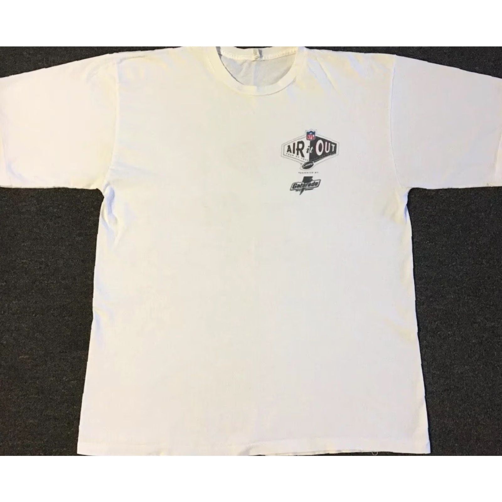 NFL Vtg Gatorade Air It Out 90s Shirt XXL NFL Grunge White 2XL Flag Football Baseball Concert Rock Hippie Skate USA Men Shirt Size US XXL / EU 58 / 5 - 2 Thumbnail