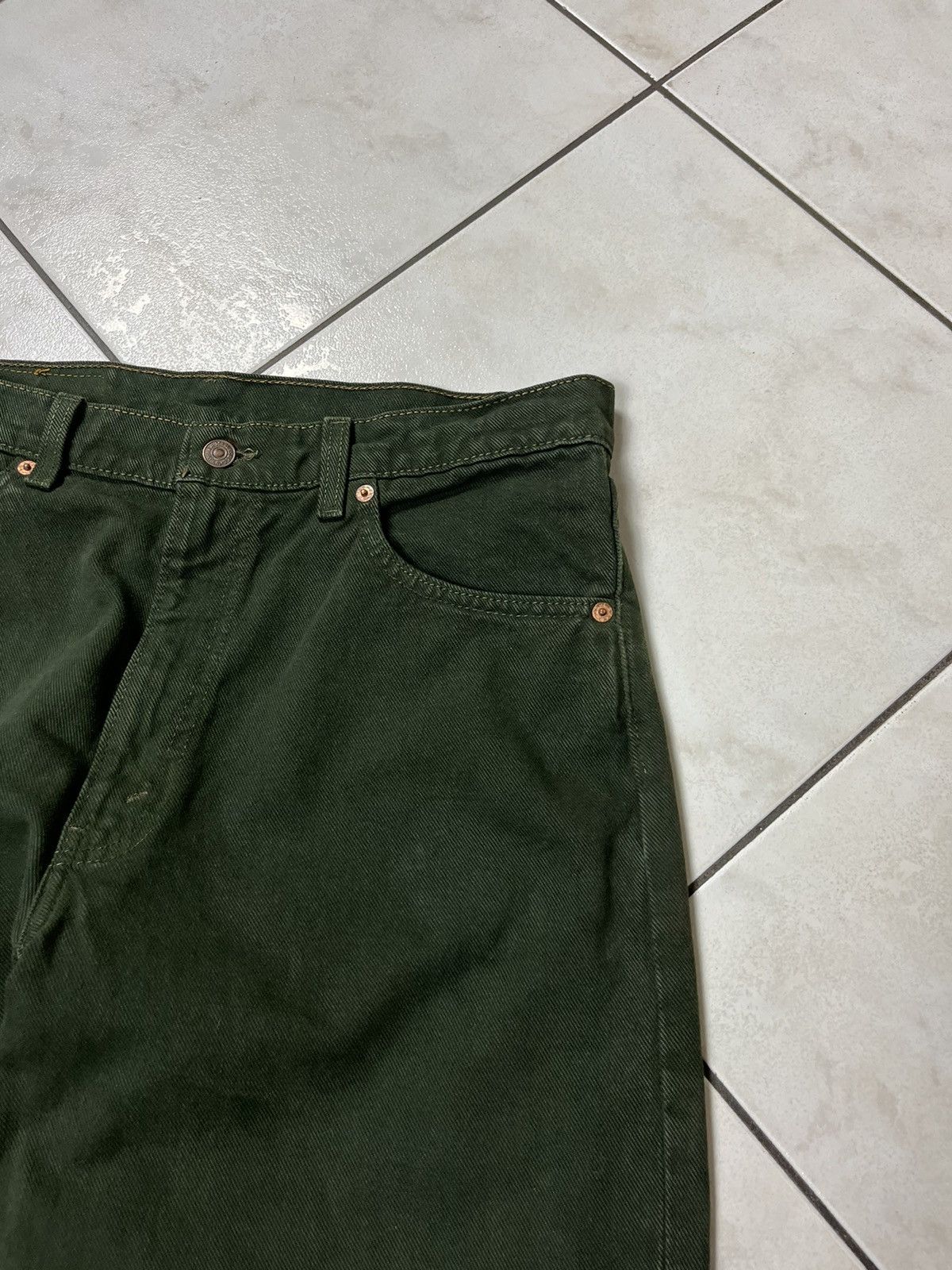 Levi's × Vintage Vintage Levi’s 555 relaxed fit baggy denim jeans y2k pants Size US 36 / EU 52 - 8 Thumbnail